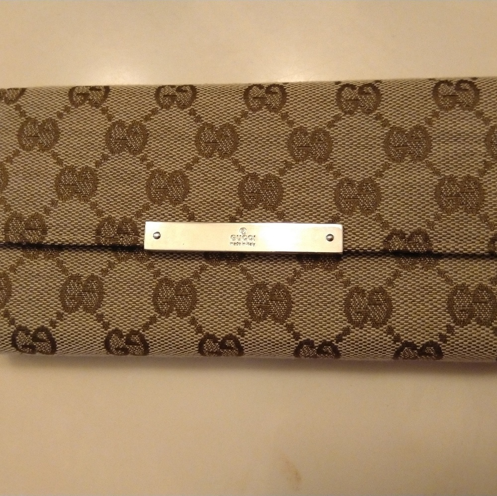 Gucci wallet vintage